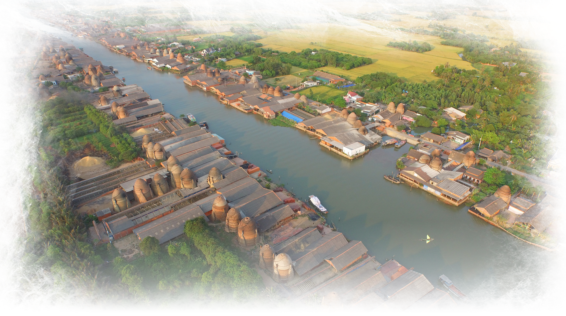 Toàn cảnh Somo Farm Cửu Long bên dòng sông Mang Thít
